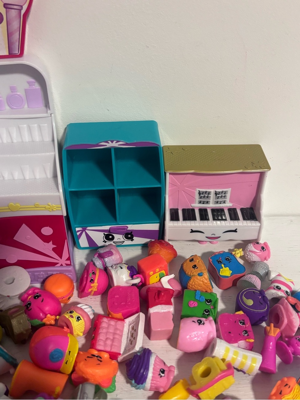 Shopkinz lot over 70 figures - Picture 4 of 4